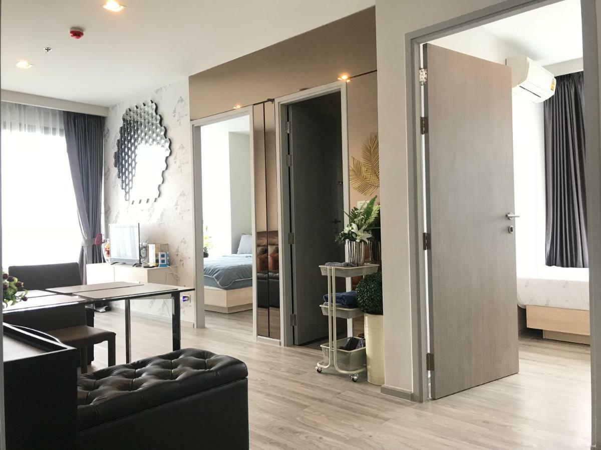 Kuno - 2Br, Beachfront Jomtien Bagian luar foto